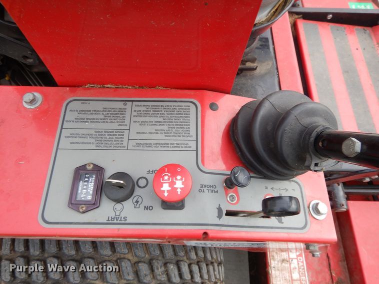 image for item DE5755 Country Clipper 2504MT ZTR lawn mower