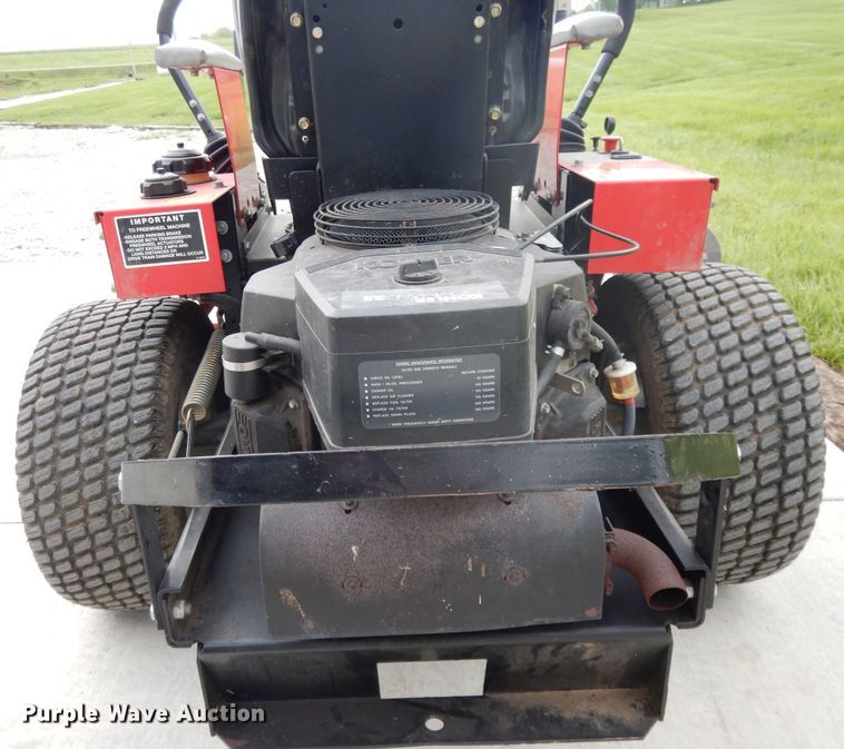 image for item DE5755 Country Clipper 2504MT ZTR lawn mower