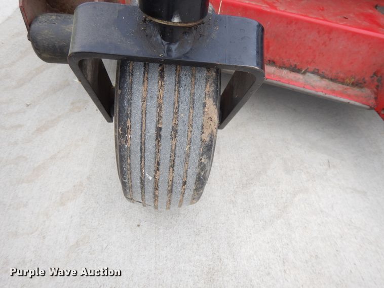 image for item DE5755 Country Clipper 2504MT ZTR lawn mower