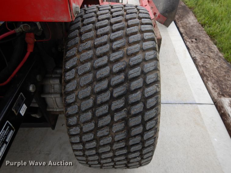 image for item DE5755 Country Clipper 2504MT ZTR lawn mower