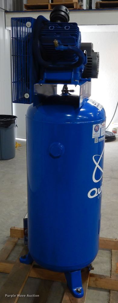 2013 Quincy QT54 air compressor in Smithville, MO | Item DE5756 sold