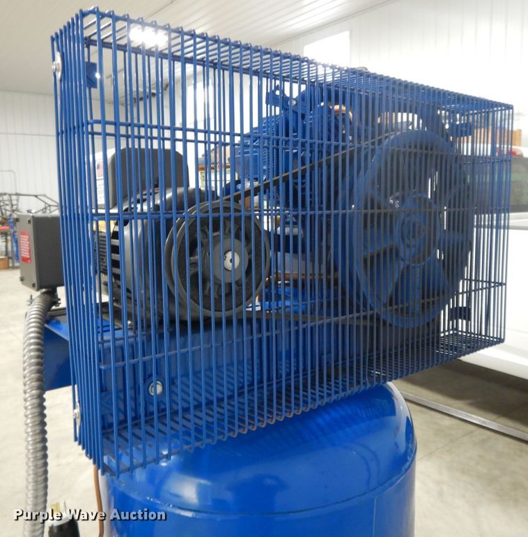 image for item DE5756 2013 Quincy QT54 air compressor