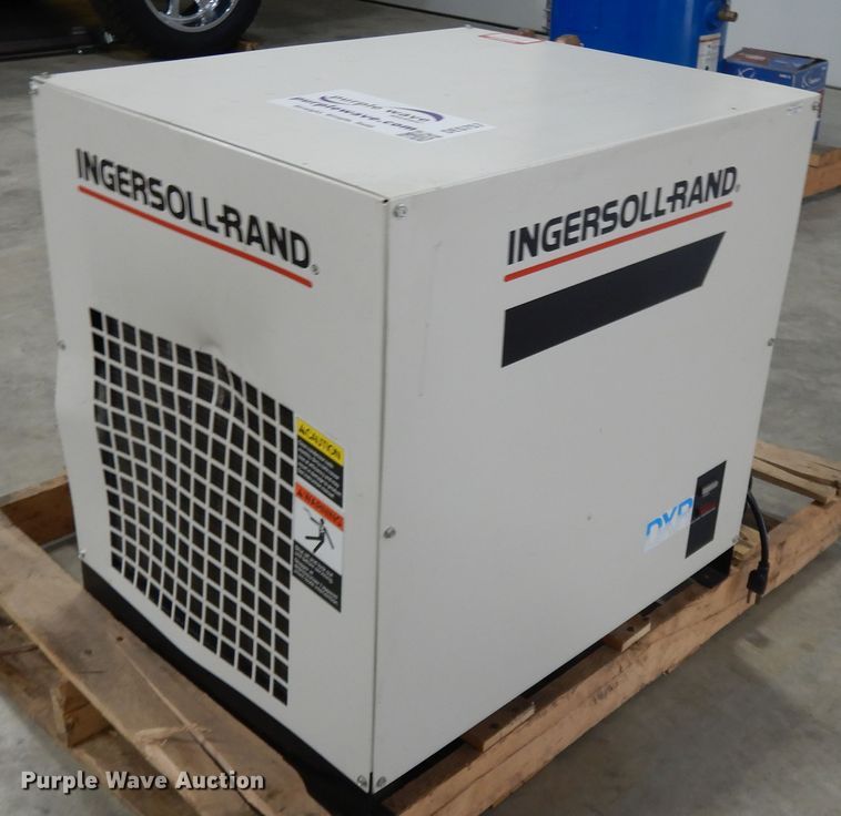 image for item DE5757 1997 Ingersoll Rand DXR35 air chiller