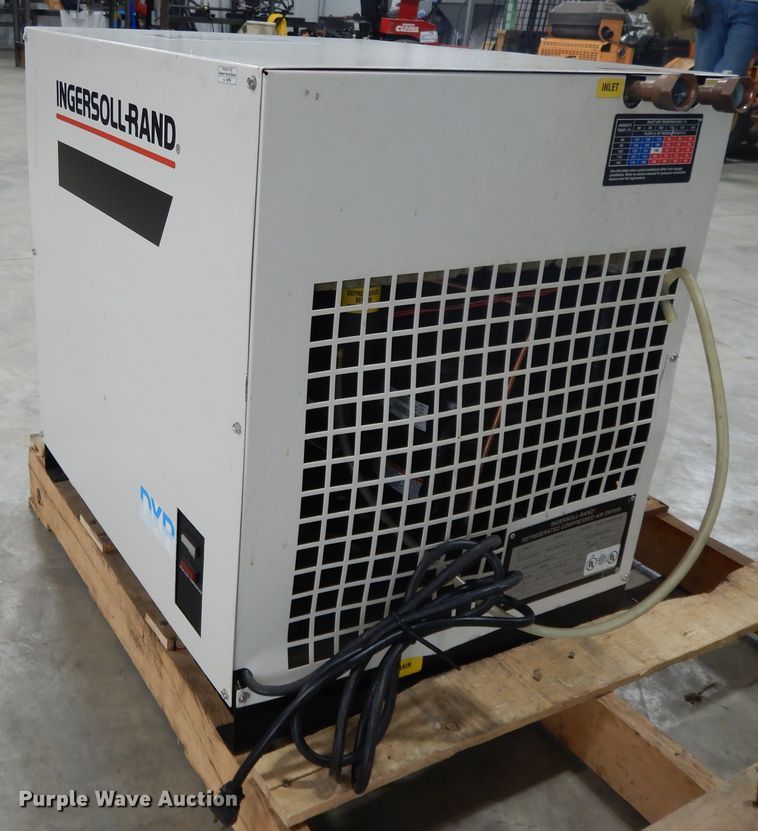image for item DE5757 1997 Ingersoll Rand DXR35 air chiller