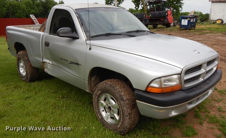 image for item DE5791 2001 Dodge Dakota  pickup truck