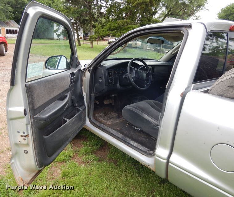 image for item DE5791 2001 Dodge Dakota  pickup truck