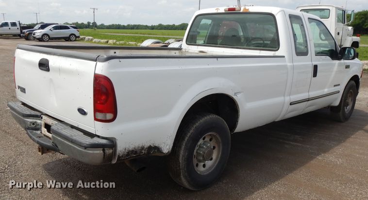 image for item DE5794 1999 Ford F250 Super Duty  SuperCab pickup truck