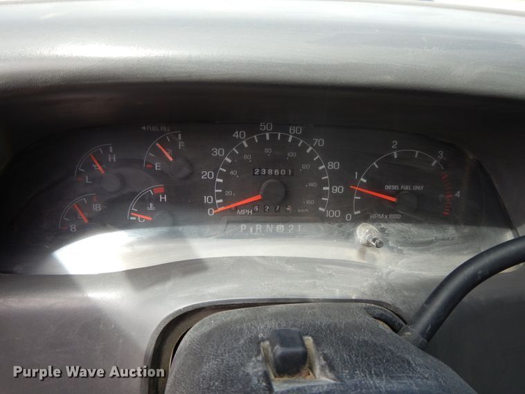 image for item DE5794 1999 Ford F250 Super Duty  SuperCab pickup truck