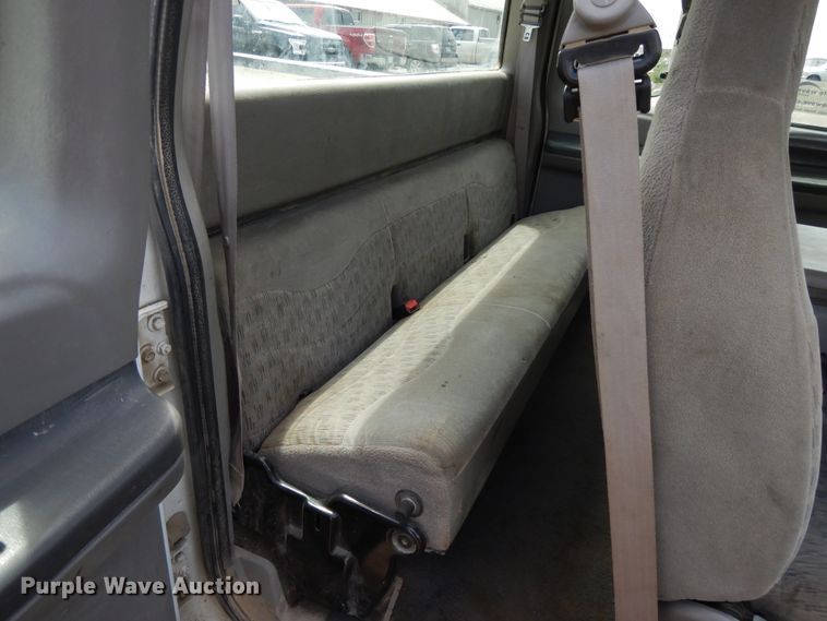 image for item DE5794 1999 Ford F250 Super Duty  SuperCab pickup truck