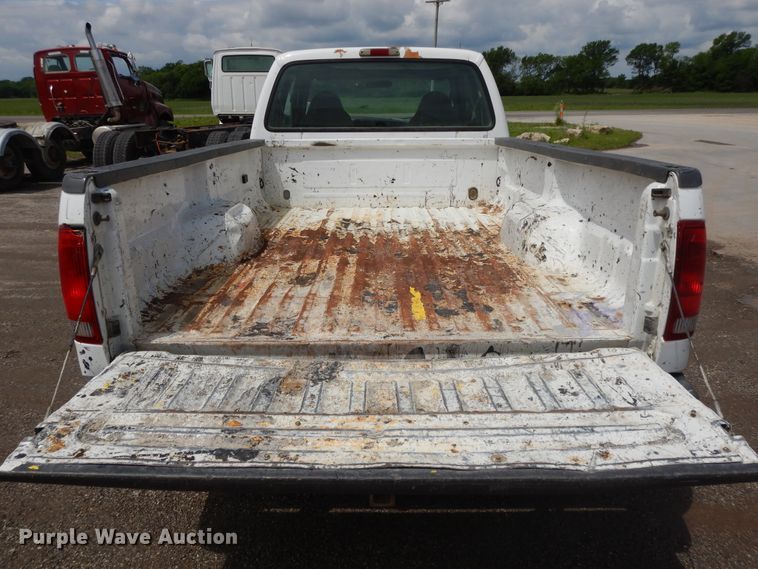 image for item DE5794 1999 Ford F250 Super Duty  SuperCab pickup truck