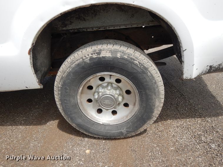 image for item DE5794 1999 Ford F250 Super Duty  SuperCab pickup truck