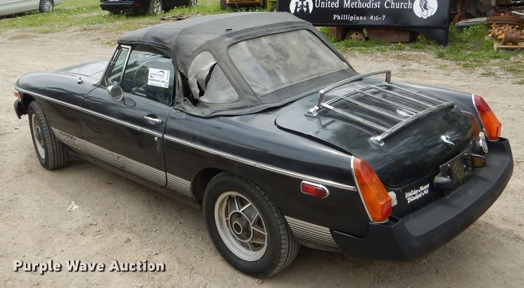 image for item DF3130 1980 MG B  convertible