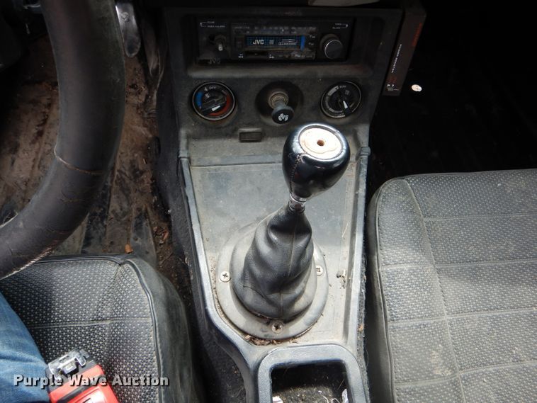 image for item DF3130 1980 MG B  convertible