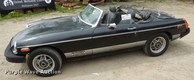 image for item DF3130 1980 MG B  convertible
