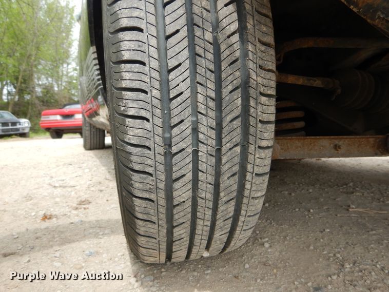 image for item DF3130 1980 MG B  convertible