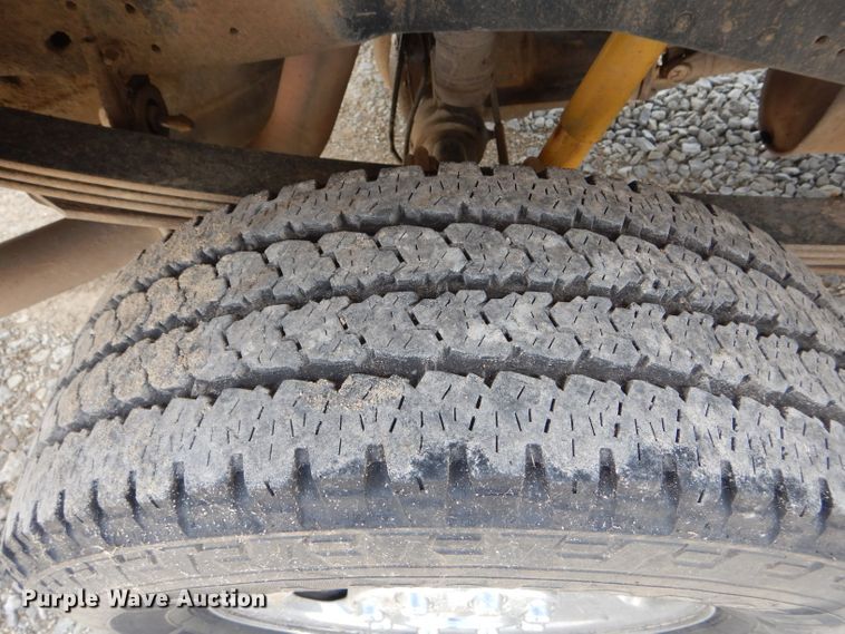 image for item DF3185 2011 Ford F250 Super Duty XL  pickup truck