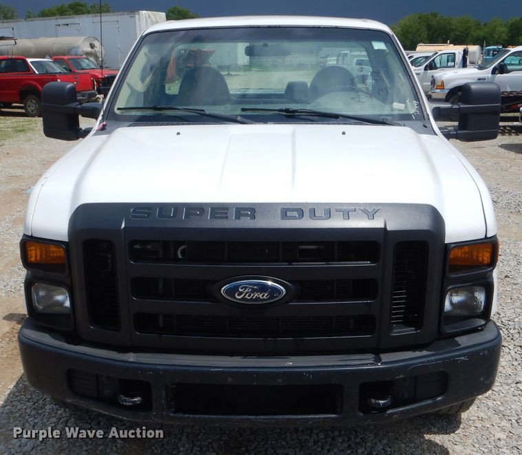image for item DF3186 2009 Ford F250 Super Duty XL  pickup truck