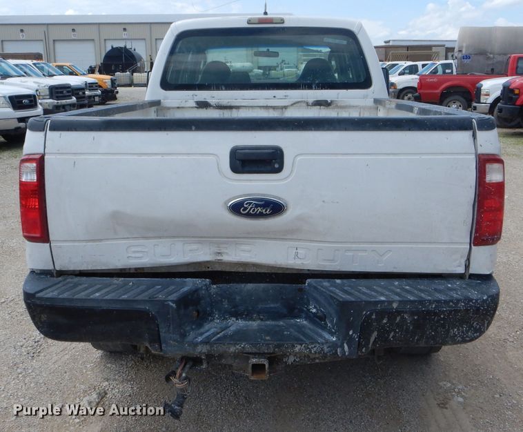 image for item DF3187 2009 Ford F350 Super Duty XL  Crew Cab pickup truck