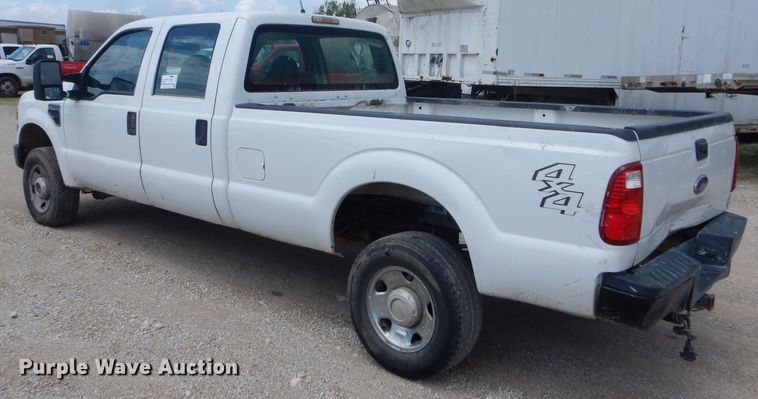 image for item DF3187 2009 Ford F350 Super Duty XL  Crew Cab pickup truck