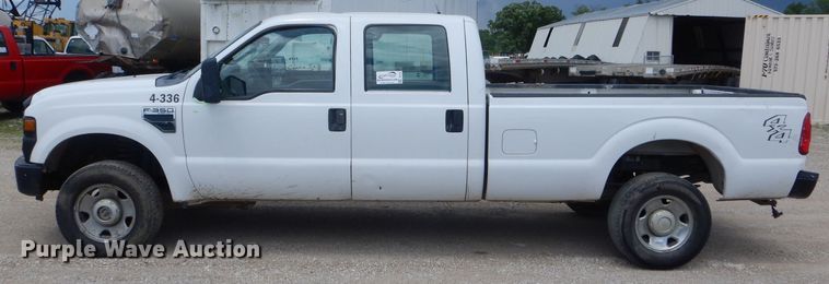 image for item DF3187 2009 Ford F350 Super Duty XL  Crew Cab pickup truck