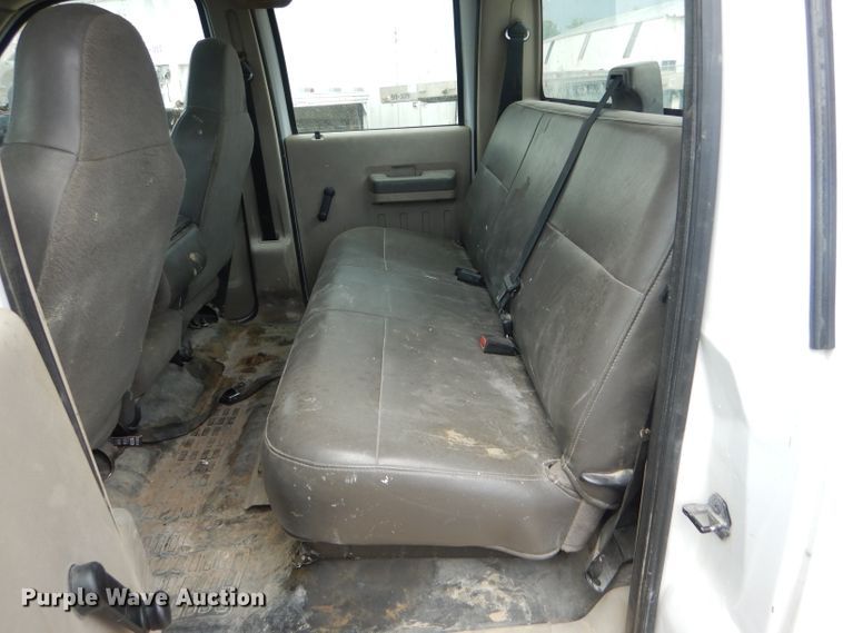 image for item DF3187 2009 Ford F350 Super Duty XL  Crew Cab pickup truck