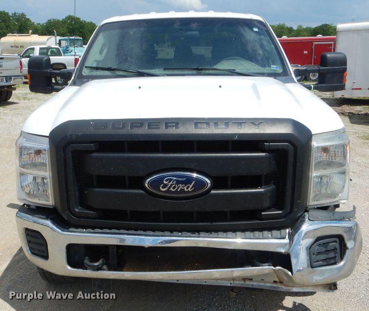 image for item DF3188 2012 Ford F350 Super Duty XL  Crew Cab pickup truck