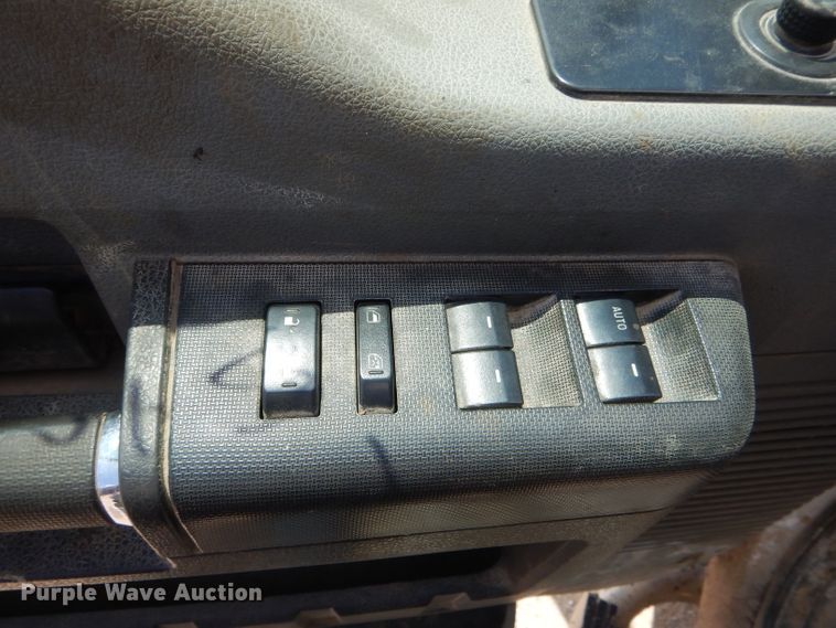 image for item DF3188 2012 Ford F350 Super Duty XL  Crew Cab pickup truck