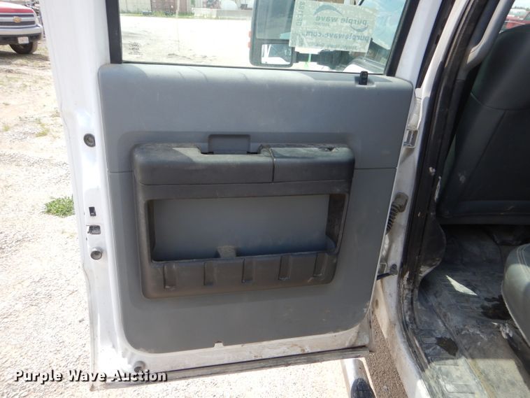 image for item DF3188 2012 Ford F350 Super Duty XL  Crew Cab pickup truck