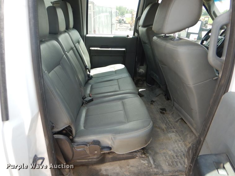 image for item DF3188 2012 Ford F350 Super Duty XL  Crew Cab pickup truck