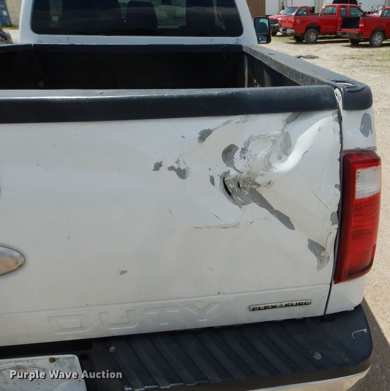 image for item DF3188 2012 Ford F350 Super Duty XL  Crew Cab pickup truck