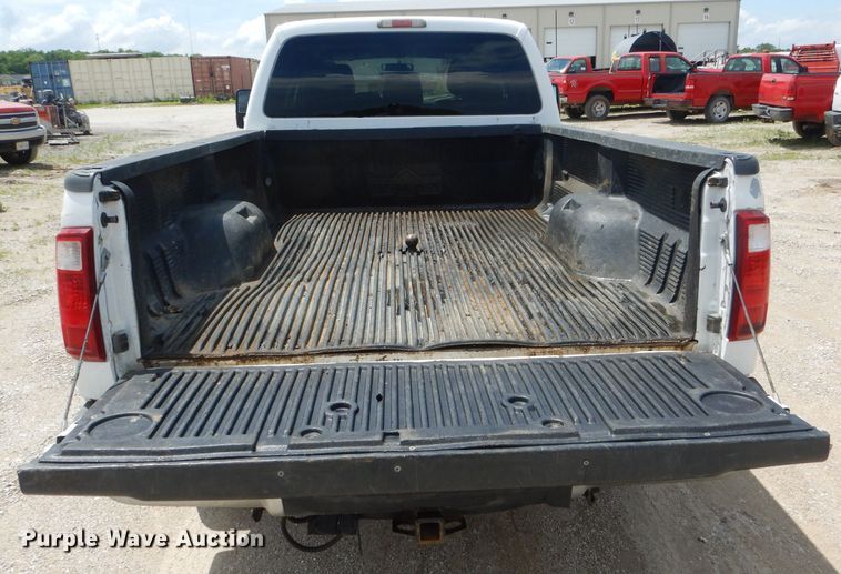 image for item DF3188 2012 Ford F350 Super Duty XL  Crew Cab pickup truck
