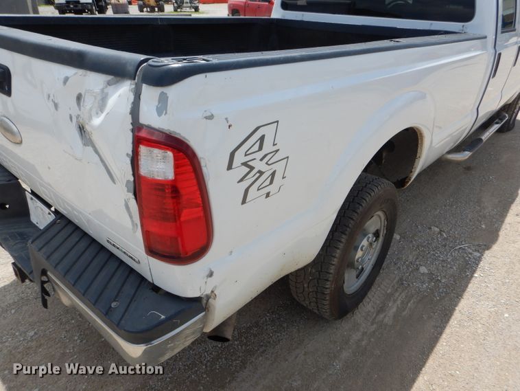 image for item DF3188 2012 Ford F350 Super Duty XL  Crew Cab pickup truck