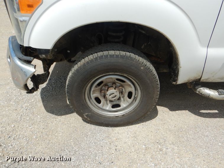 image for item DF3188 2012 Ford F350 Super Duty XL  Crew Cab pickup truck