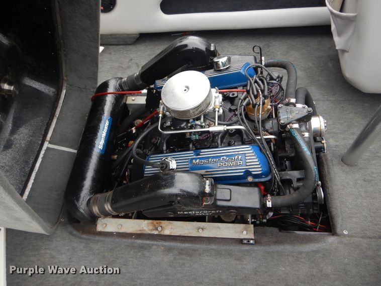 image for item DF3194 1992 Mastercraft Maristar 210  boat