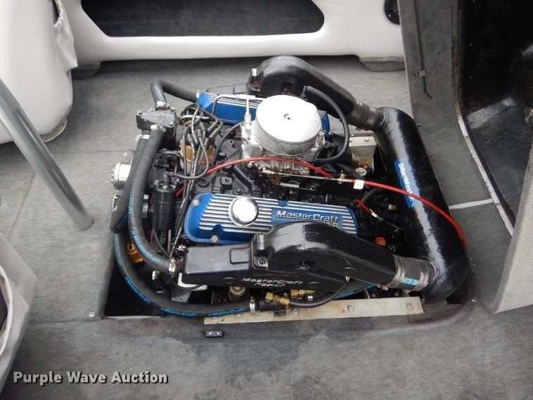 image for item DF3194 1992 Mastercraft Maristar 210  boat