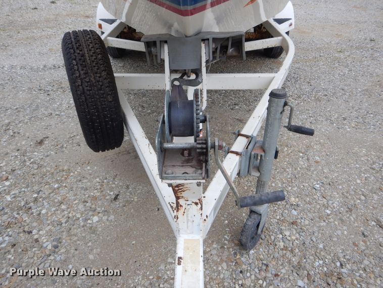 image for item DF3194 1992 Mastercraft Maristar 210  boat