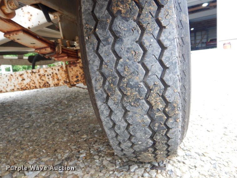 image for item DF3194 1992 Mastercraft Maristar 210  boat