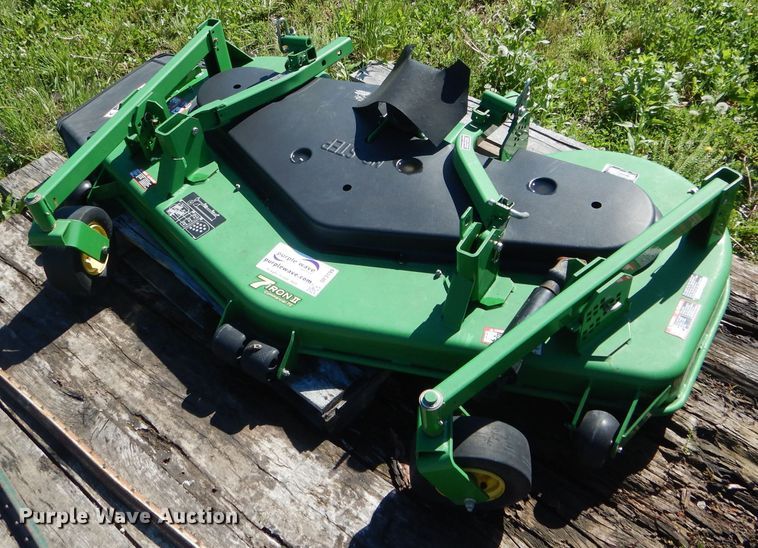 image for item DF3199 John Deere 7 Iroon II mower deck