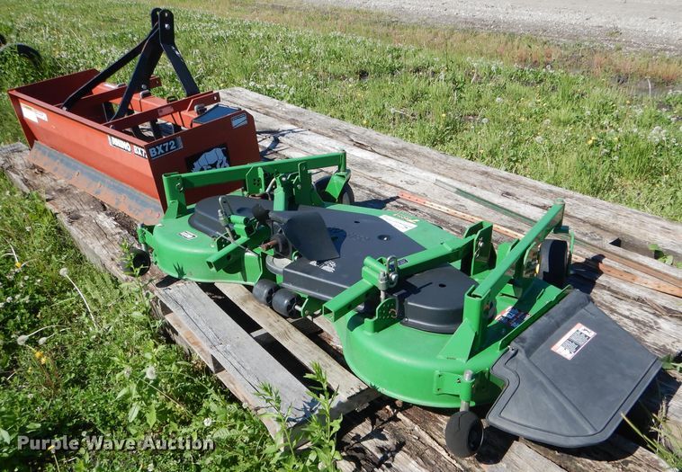 image for item DF3199 John Deere 7 Iroon II mower deck