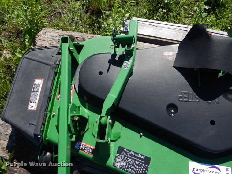image for item DF3199 John Deere 7 Iroon II mower deck