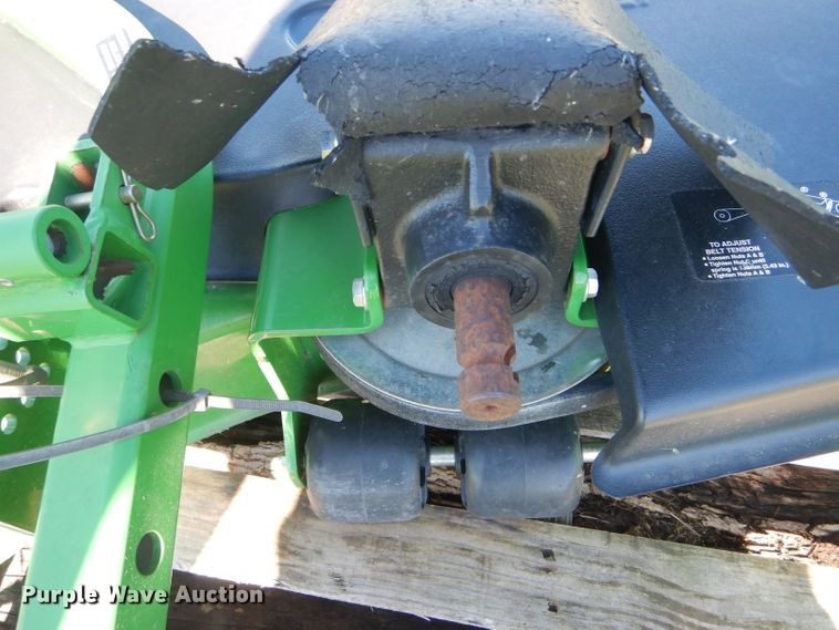 image for item DF3199 John Deere 7 Iroon II mower deck