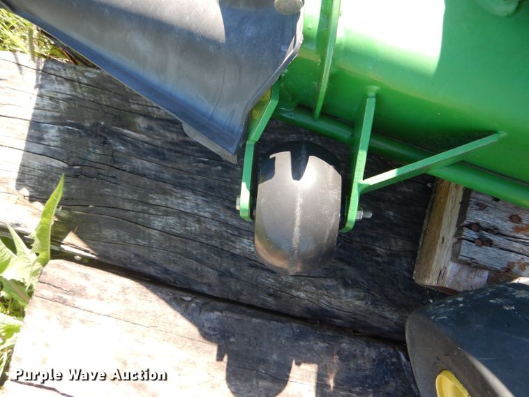 image for item DF3199 John Deere 7 Iroon II mower deck