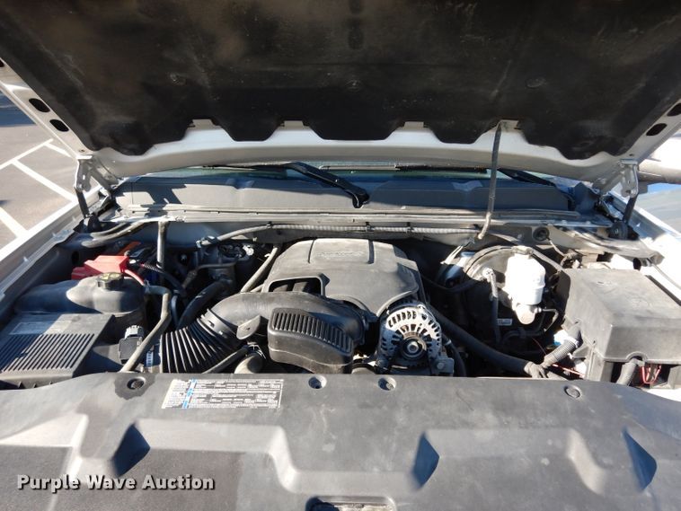 image for item DF4042 2011 Chevrolet Silverado 1500  Crew Cab pickup truck