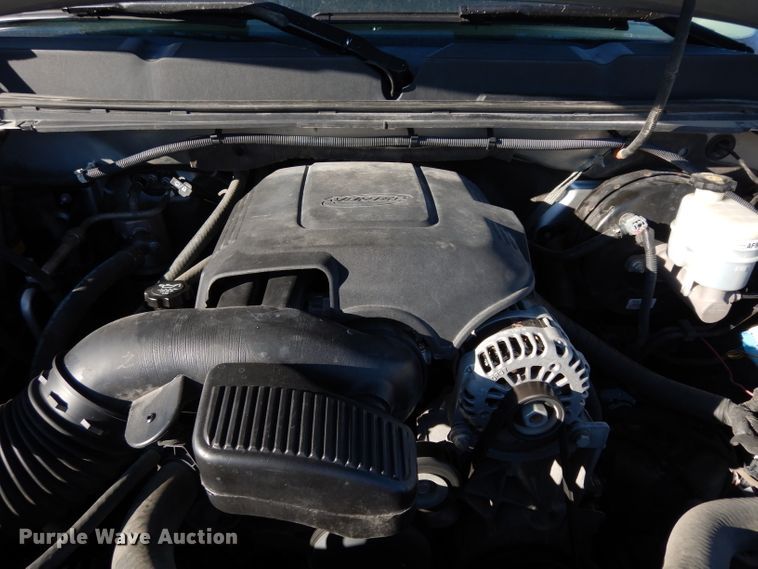 image for item DF4042 2011 Chevrolet Silverado 1500  Crew Cab pickup truck