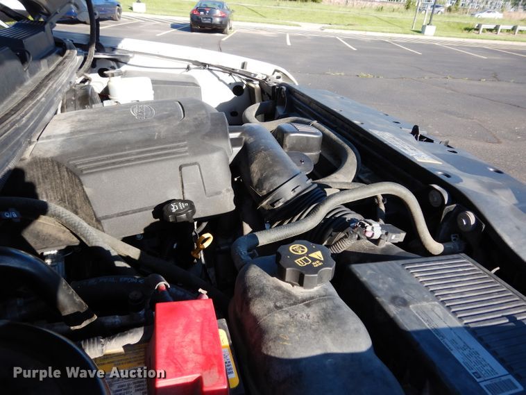 image for item DF4042 2011 Chevrolet Silverado 1500  Crew Cab pickup truck