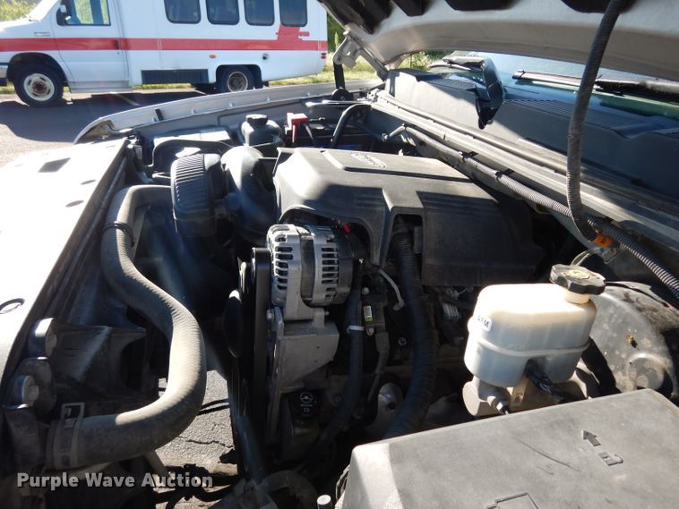 image for item DF4042 2011 Chevrolet Silverado 1500  Crew Cab pickup truck