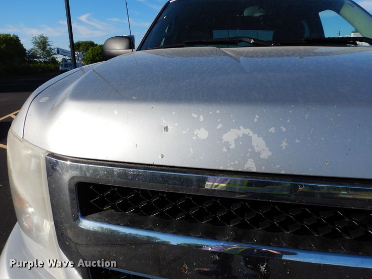 image for item DF4042 2011 Chevrolet Silverado 1500  Crew Cab pickup truck