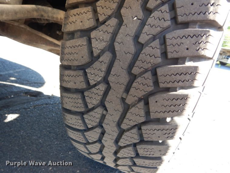 image for item DF4042 2011 Chevrolet Silverado 1500  Crew Cab pickup truck