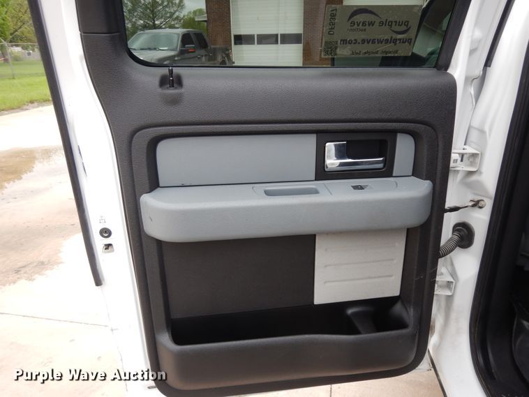 image for item DF5367 2012 Ford F150  SuperCrew pickup truck