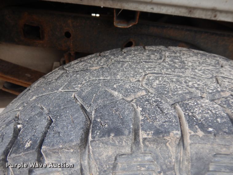 image for item DF5367 2012 Ford F150  SuperCrew pickup truck